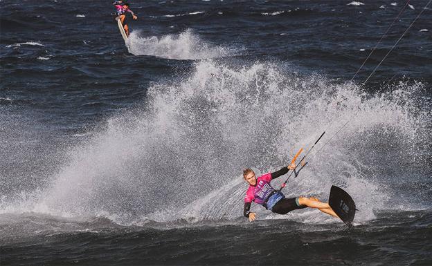 El Campeonato de España de Kiteboarding comienza por todo lo alto