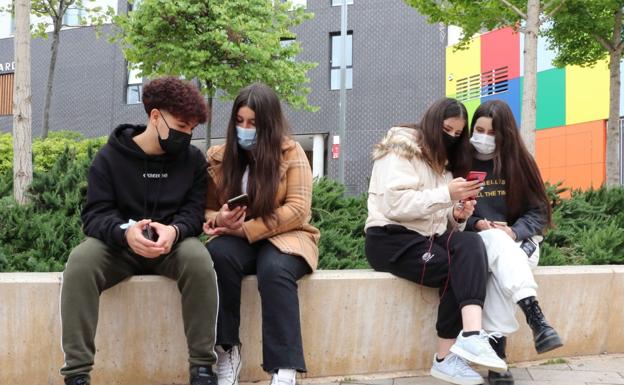 El 12% de la juventud canaria está enganchada a los juegos de azar en internet